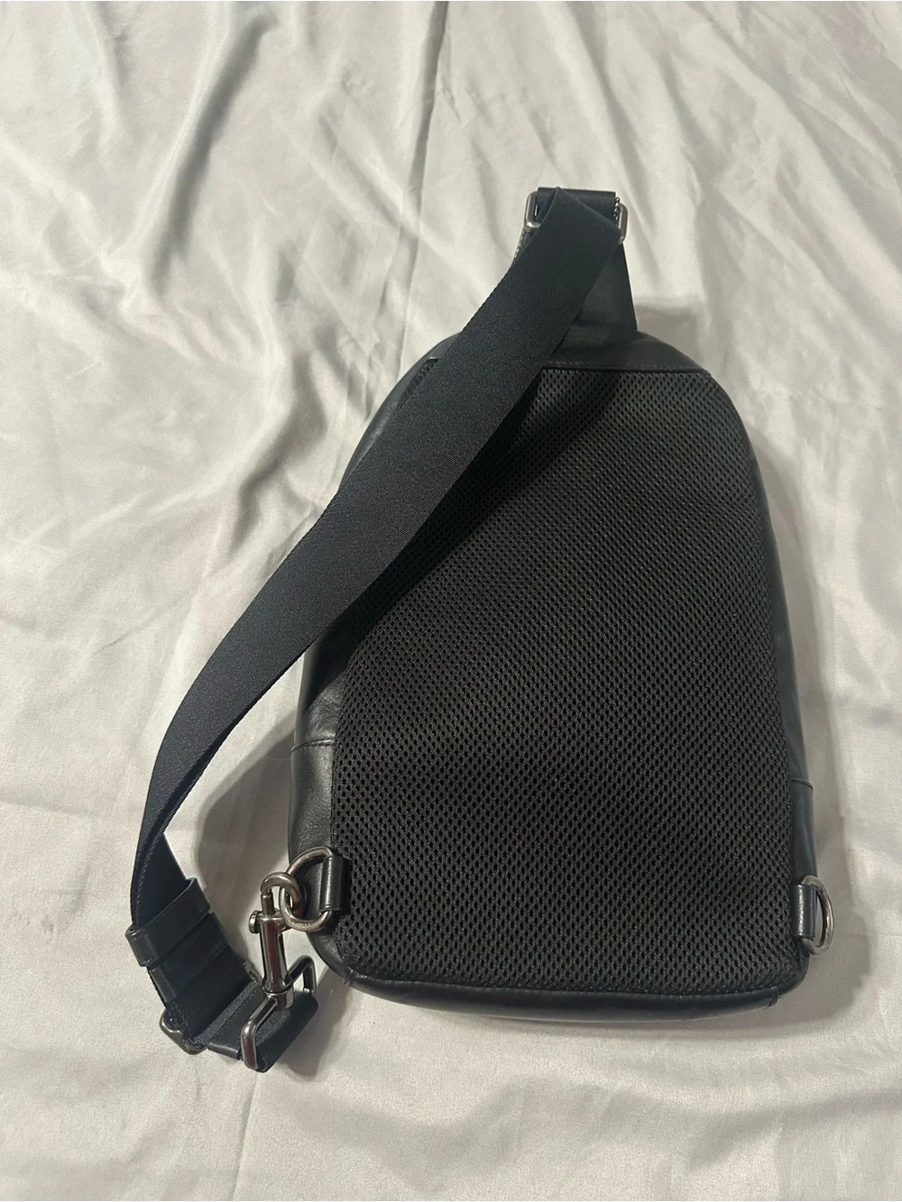 COACH SLING CROSSBODY BAG